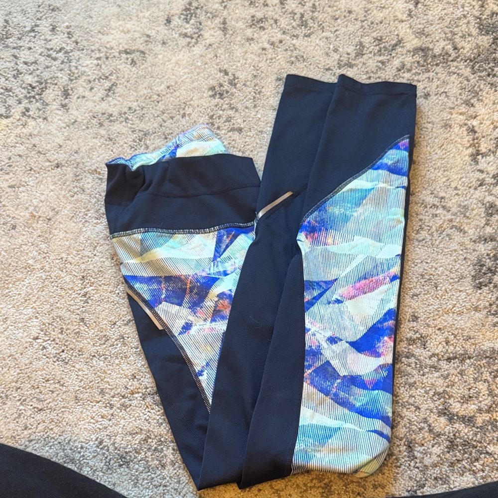 Athleta Blue and Black Patterned Leggings